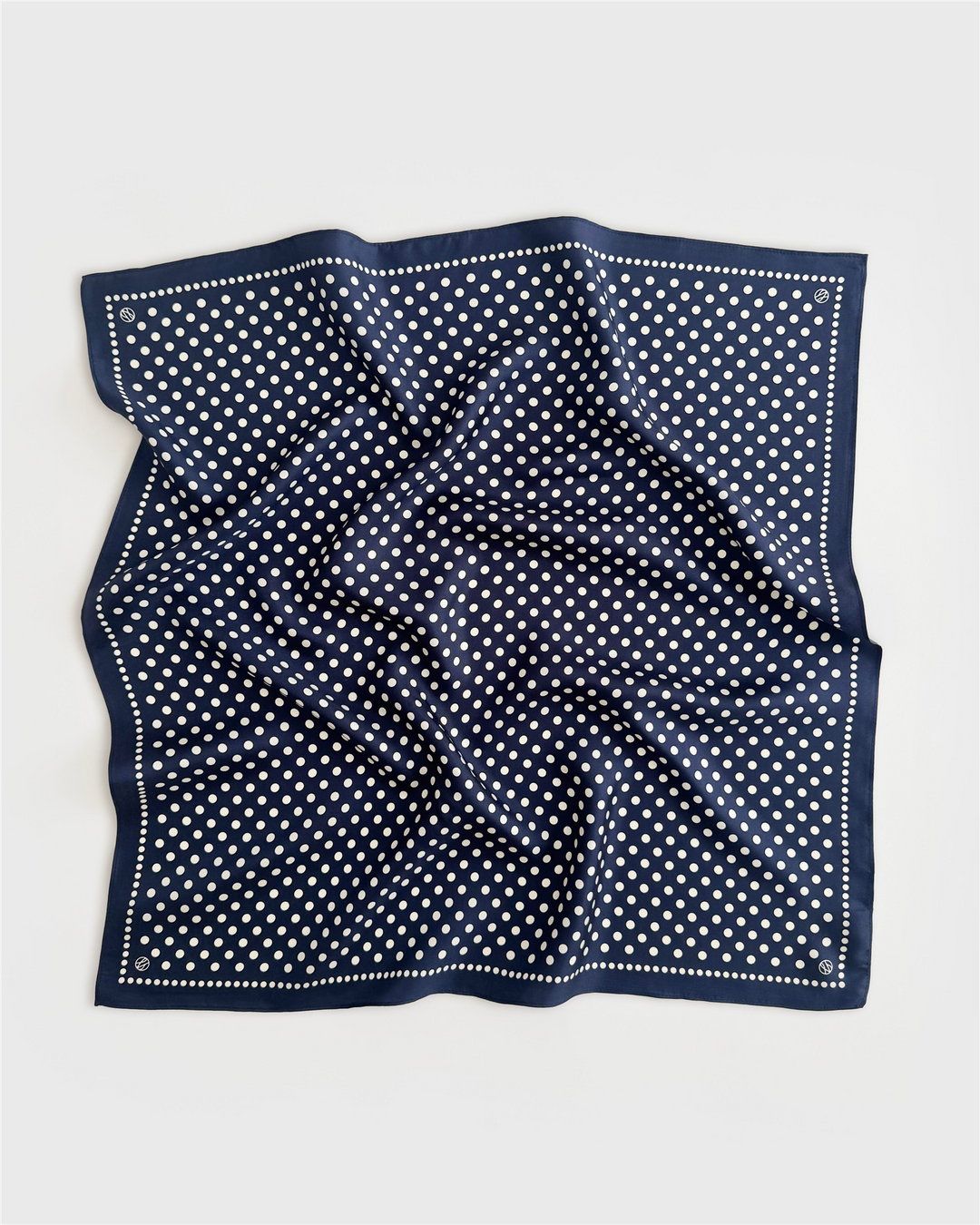 Polkadot Navy & Cream 65x65