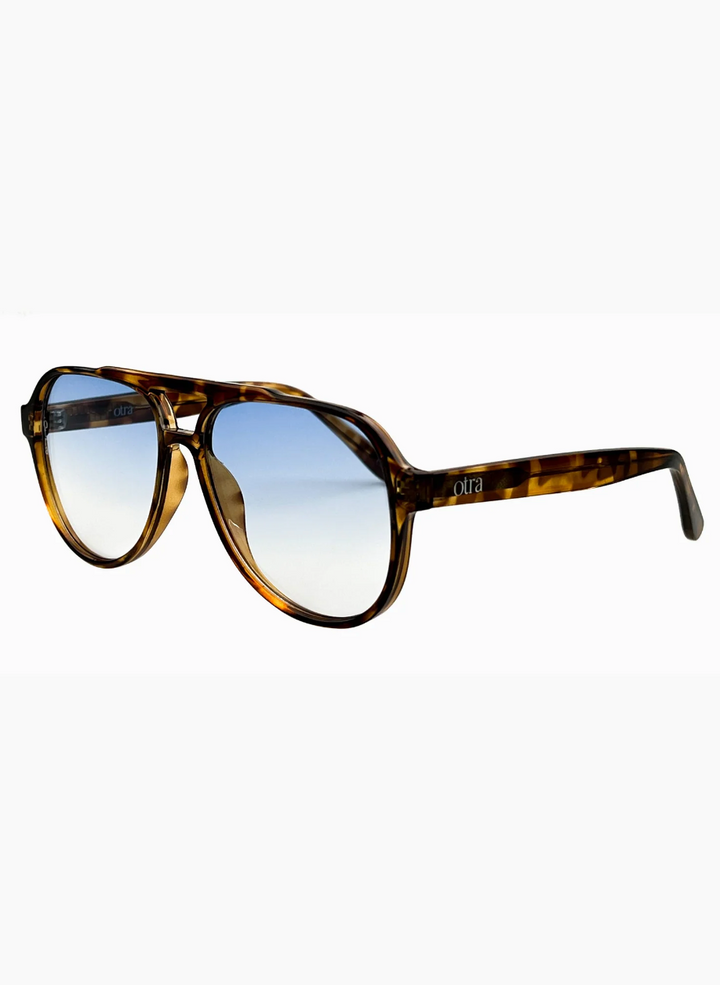 Stevie Tort/Blue Fade