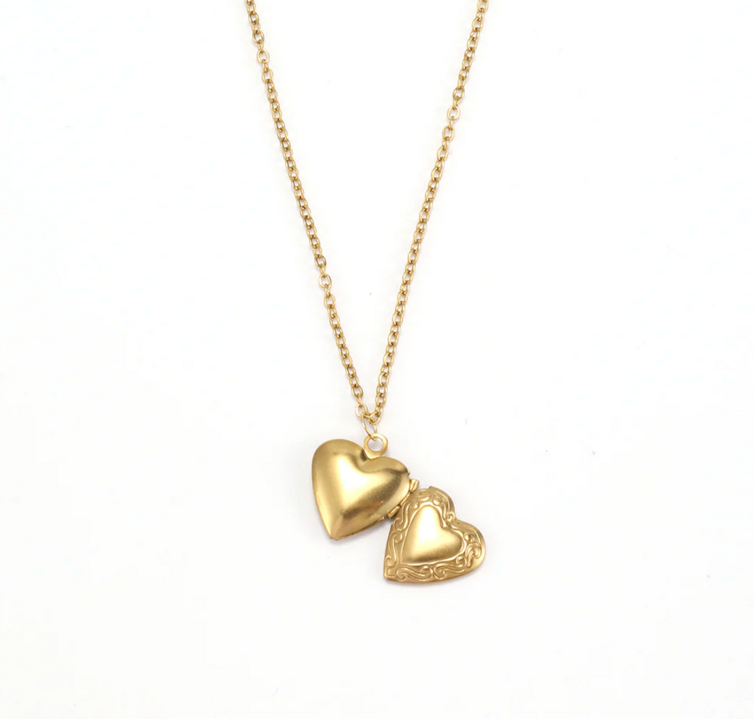 Vera - Heart Locket Necklace Stainless Steel - Gold