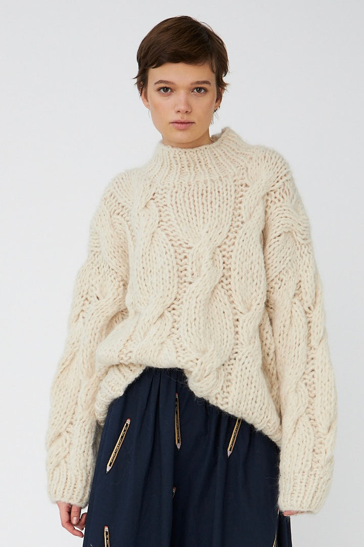 Handknitted Cable Peru Knit
