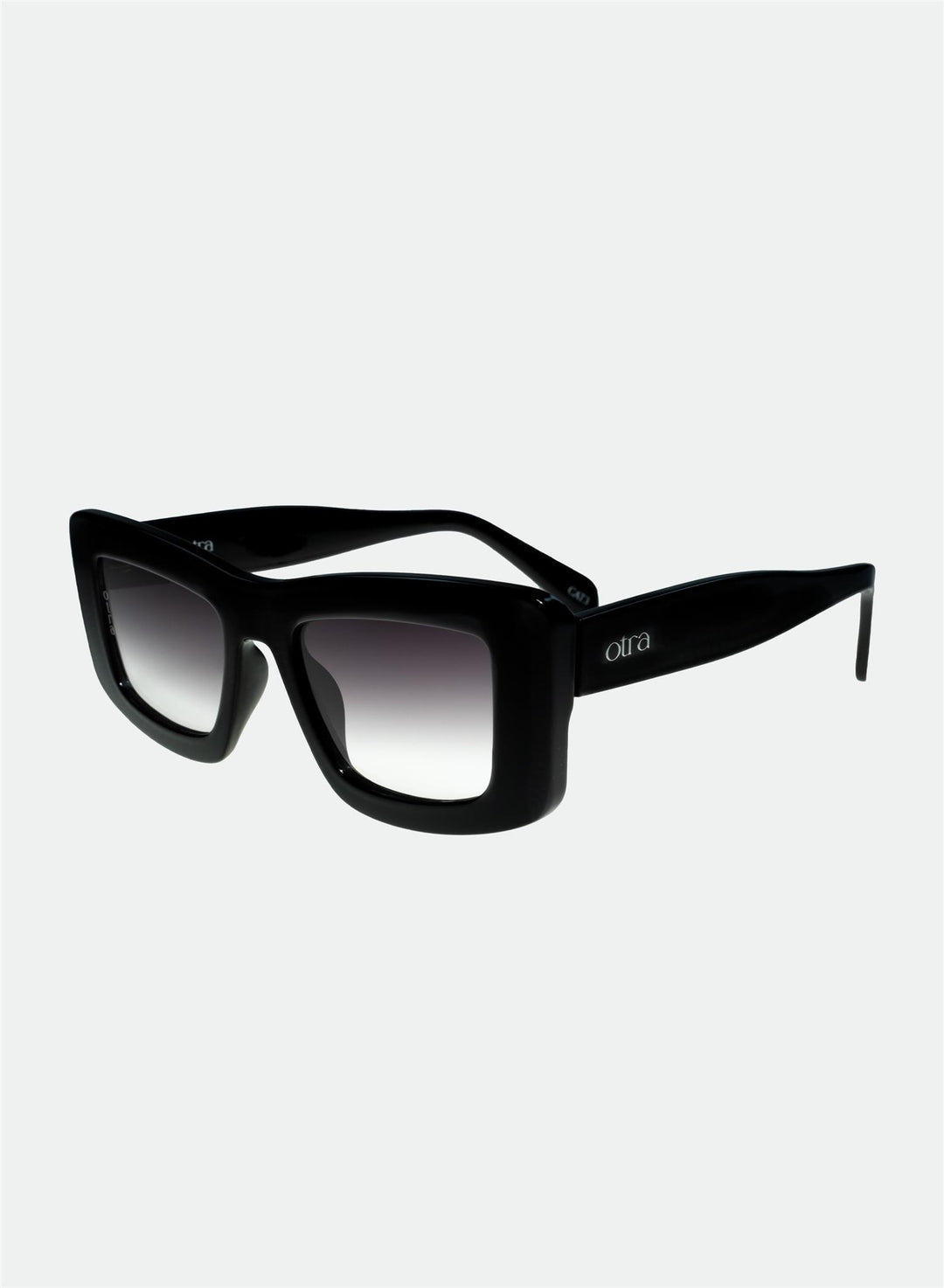 Marsha Black/Smoke Fade