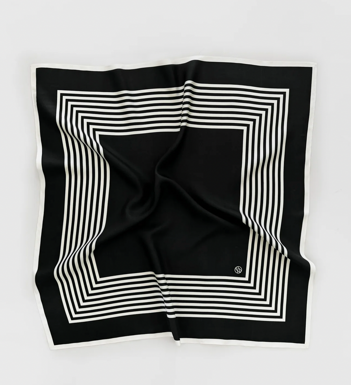 No. 2 Black & Cream 65x65