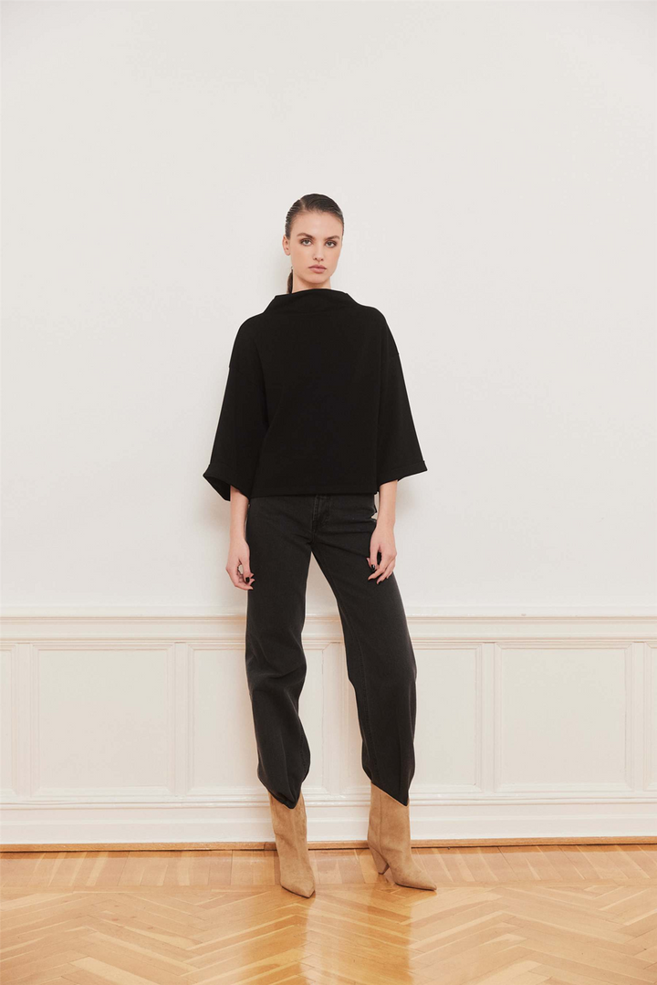 Reign Jeans