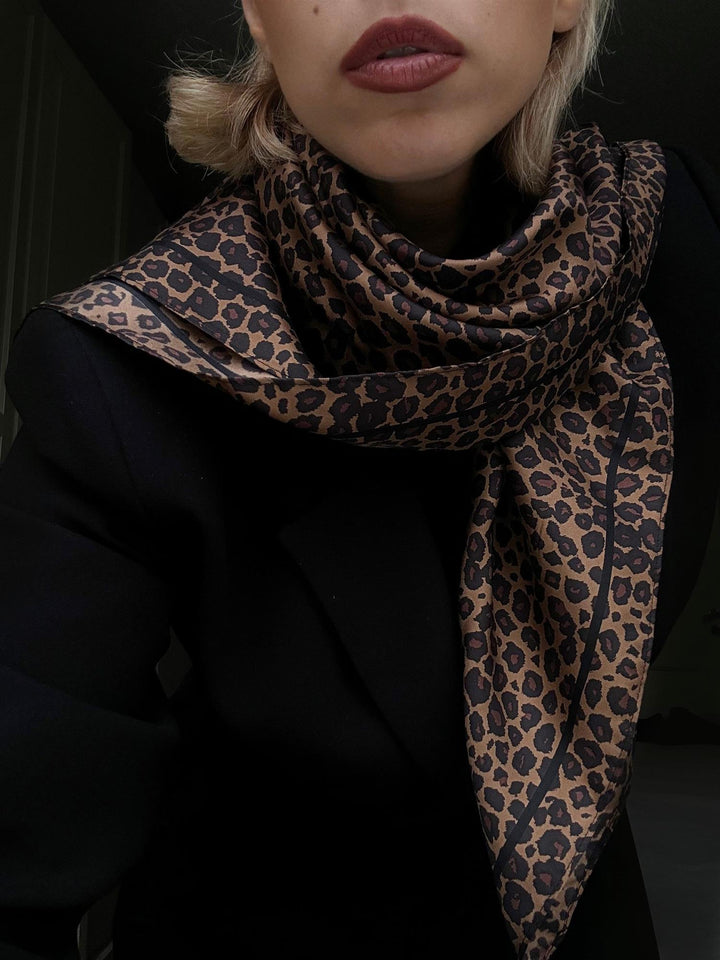Leo Print Scarf Brown & Black 80x80