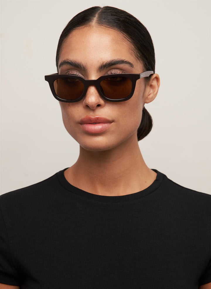 Nia Dark Chocolate/Brown