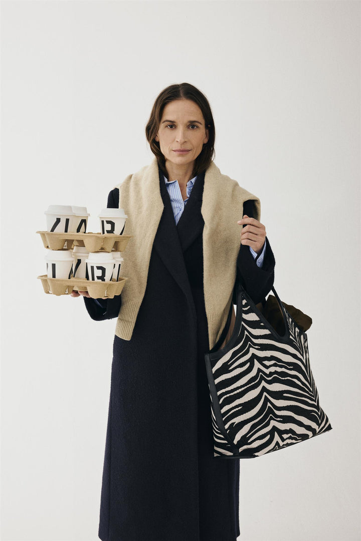 Day Zebra Tote