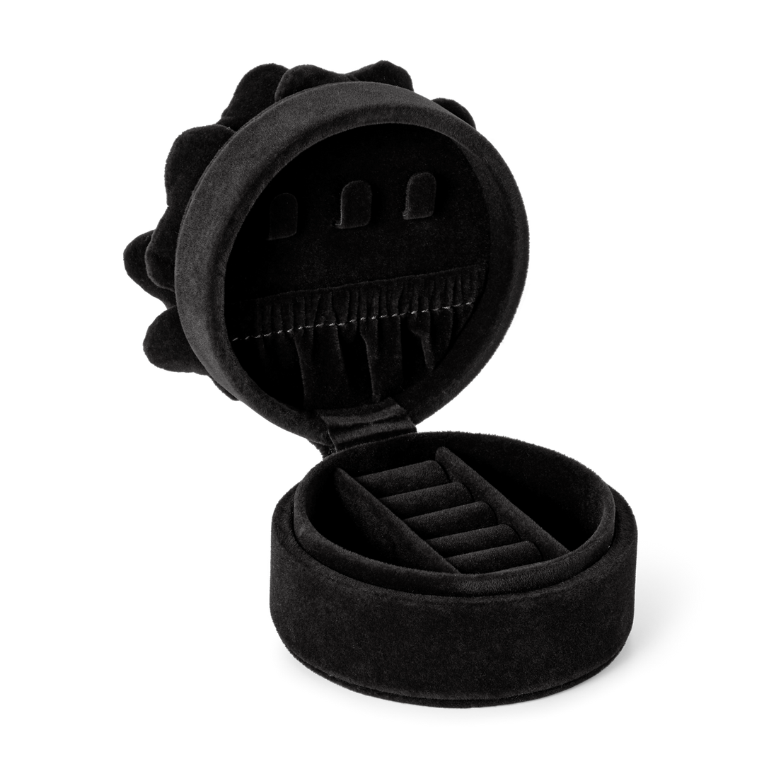 Day Velvet Flower Jewelry Round