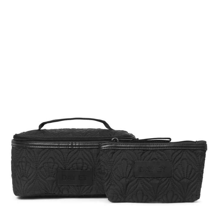 Day GW RE-Q Muslin Cosmetic Set2