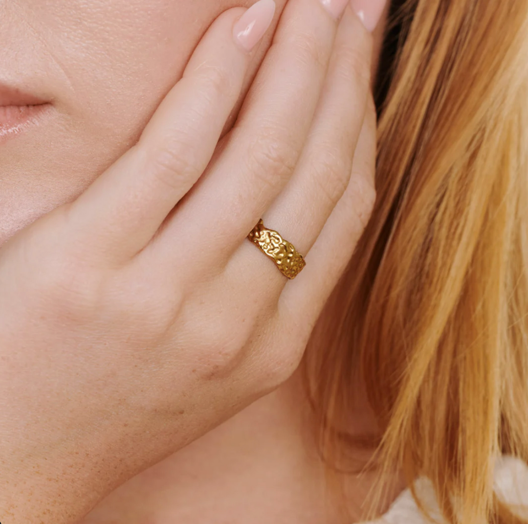 Tone - Hammered Ring Stainless Steel