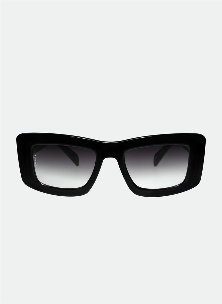 Marsha Black/Smoke Fade