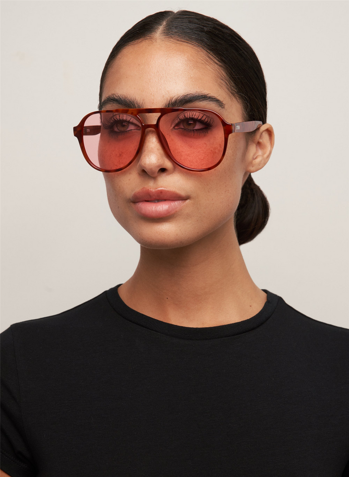 Stevie Orange Tort/Pink