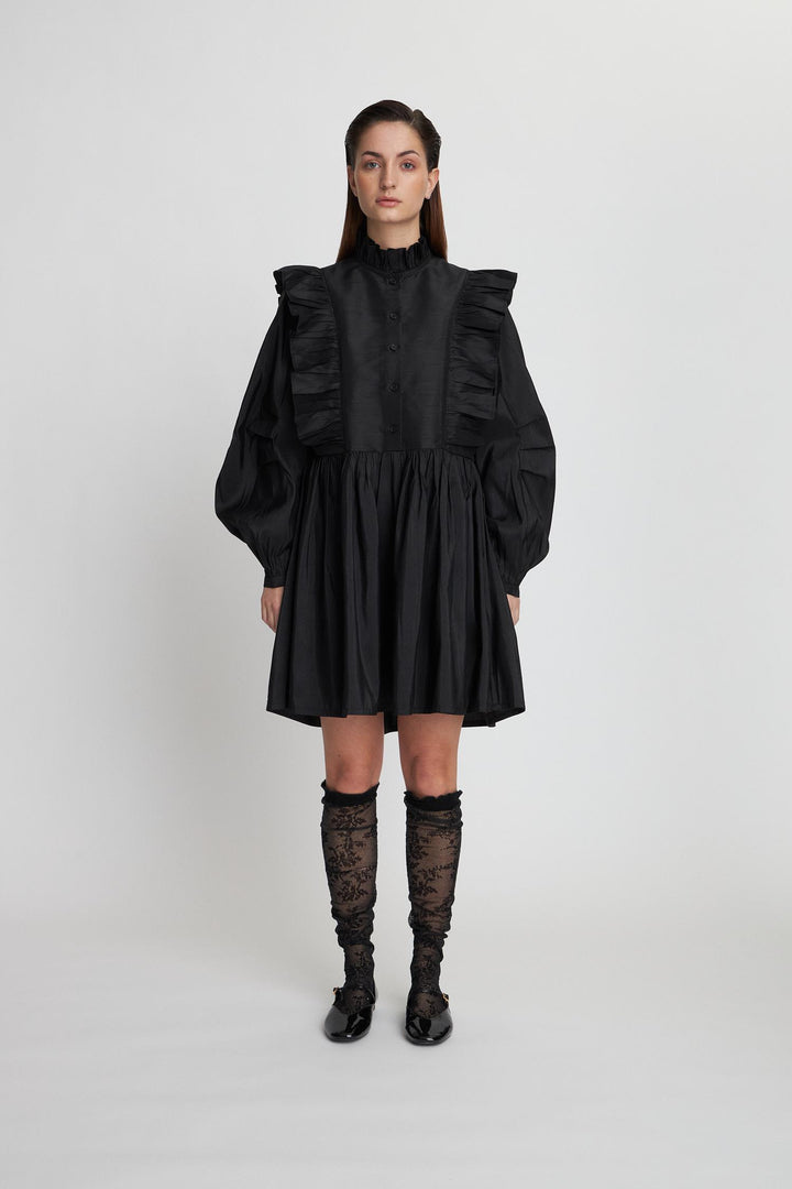 Short dress with frills