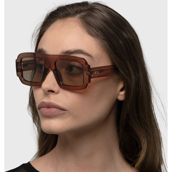 Bria Trans Gold/Brown