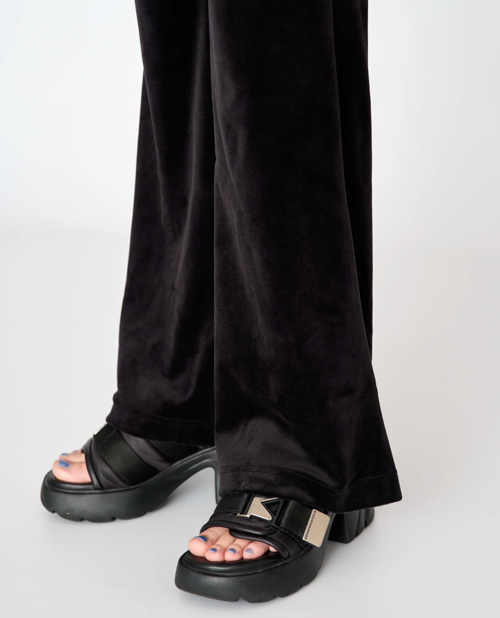 Classic Velour Layla Low Rise Pocketed Flare