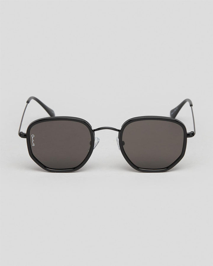 Tate Black/Smoke