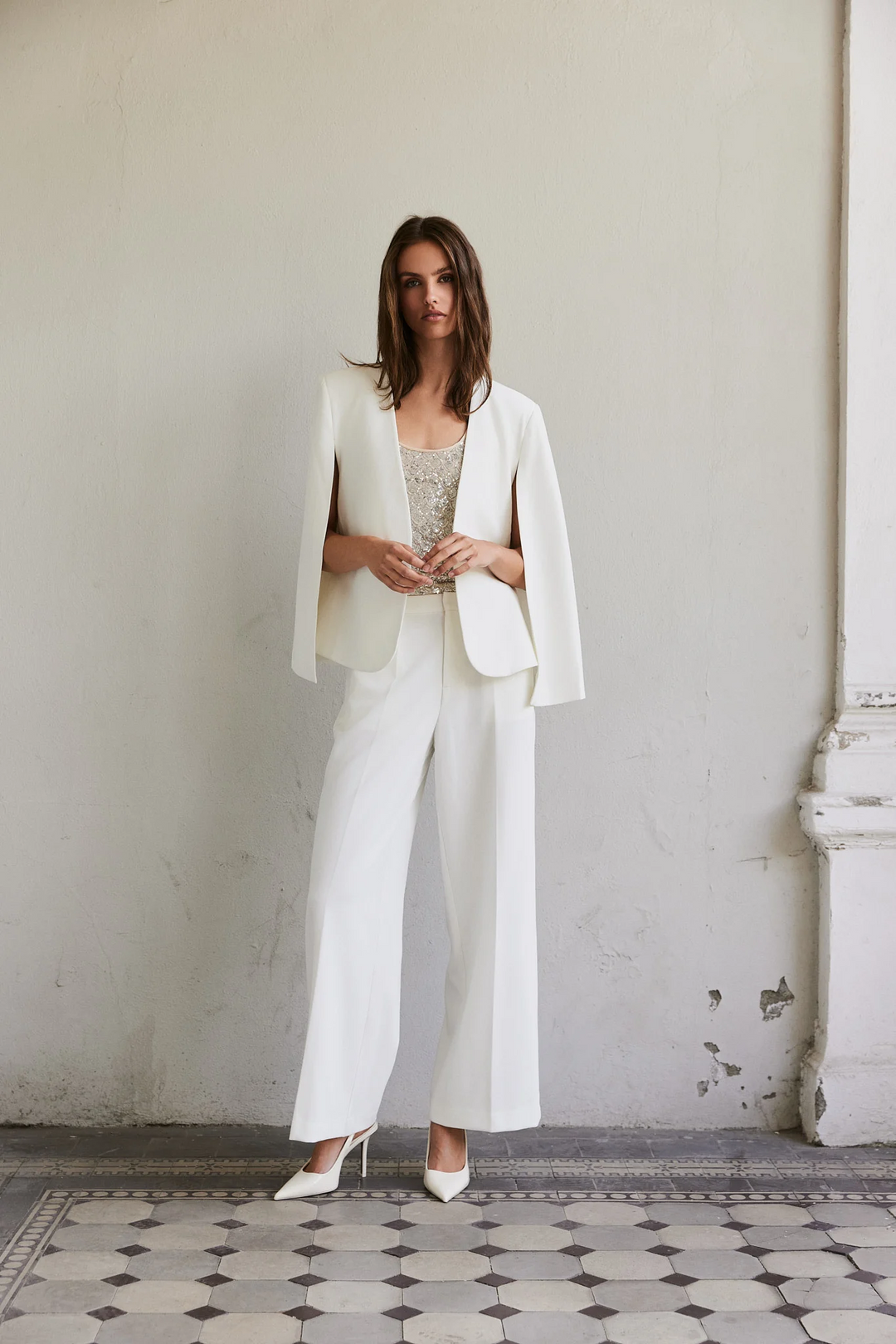 REIGN TAILORED EXTRA WIDE
