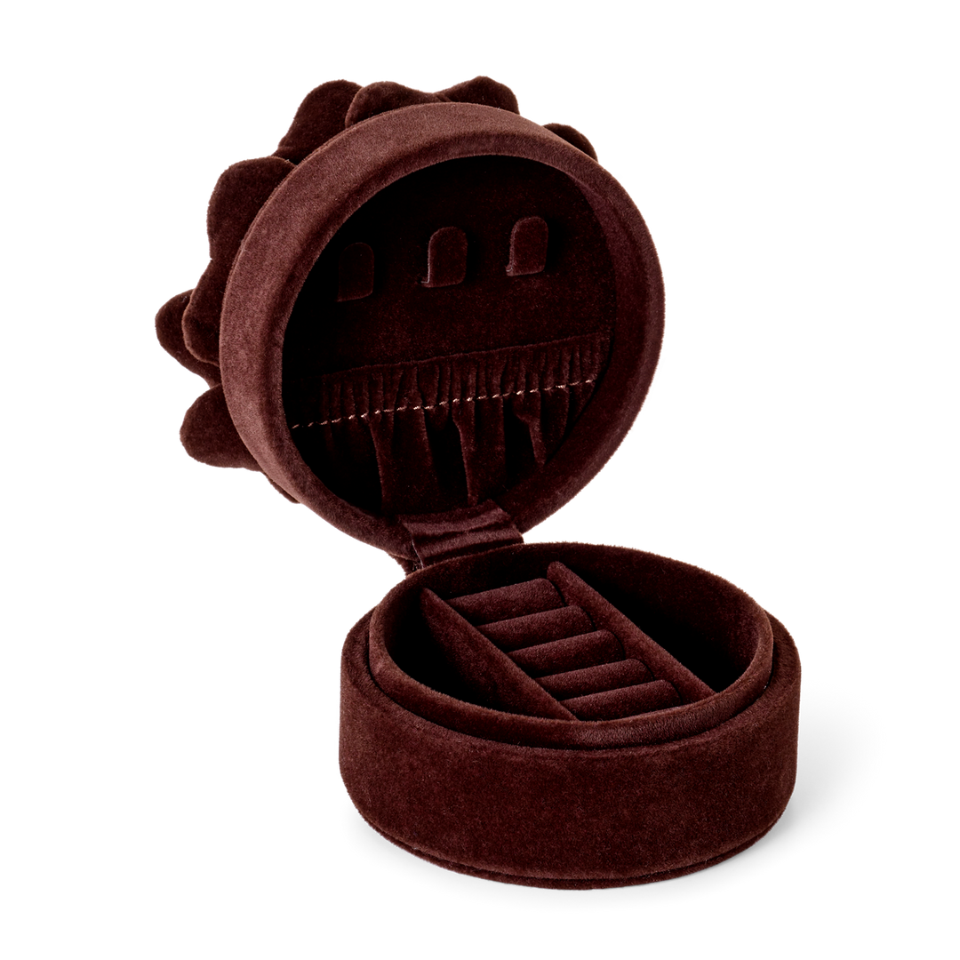 Day Velvet Flower Jewelry Round