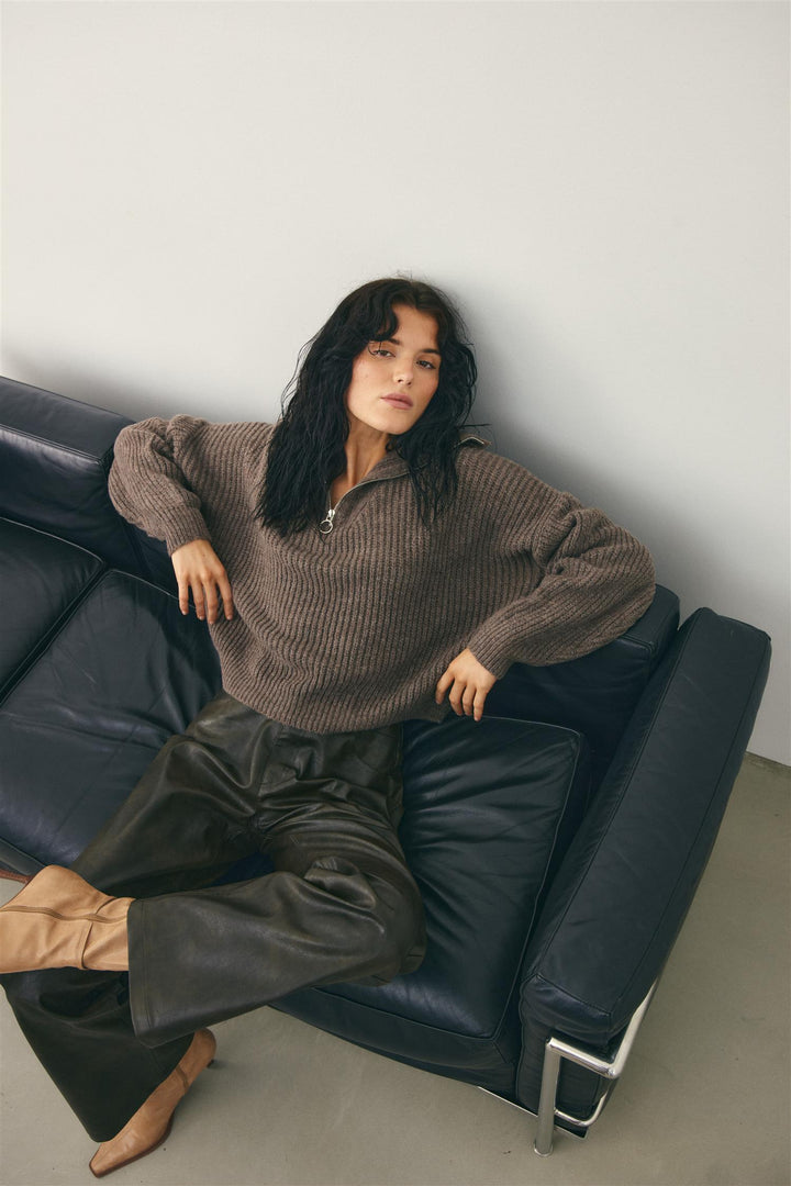 Leondra Pants