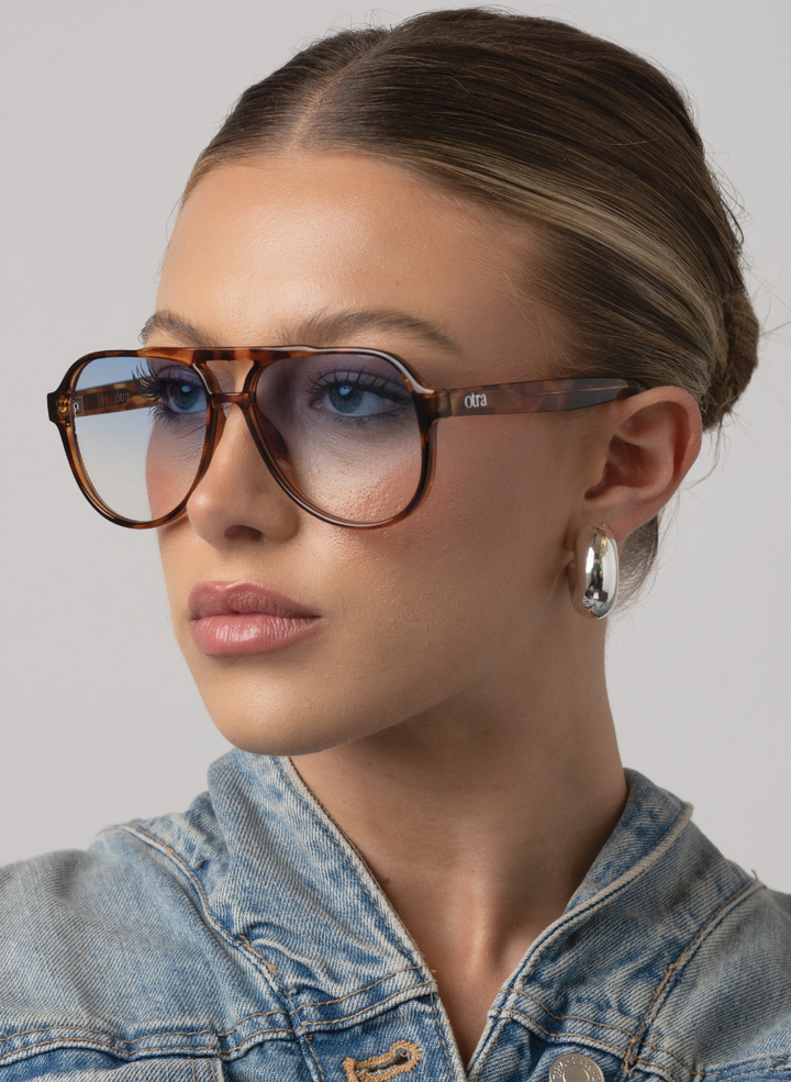 Stevie Tort/Blue Fade